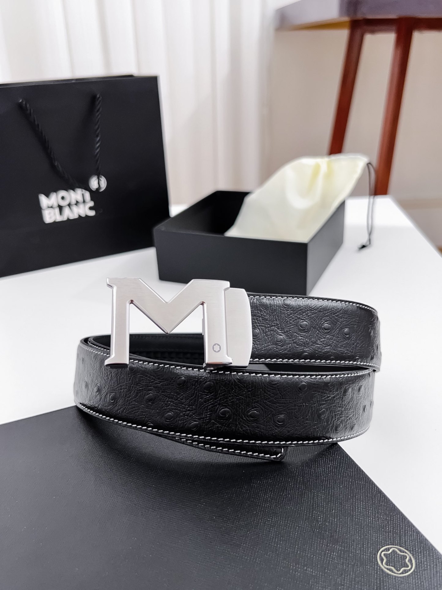 【厳選在庫】Montblanc ビジネスマン正装ベルト「全長約 100cm」