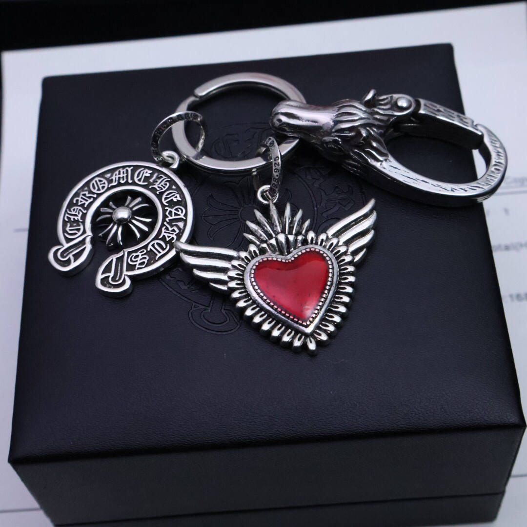 クロムハーツ「Chrome Hearts」キーホルダー＆バッグチャーム - トレンドシンボル