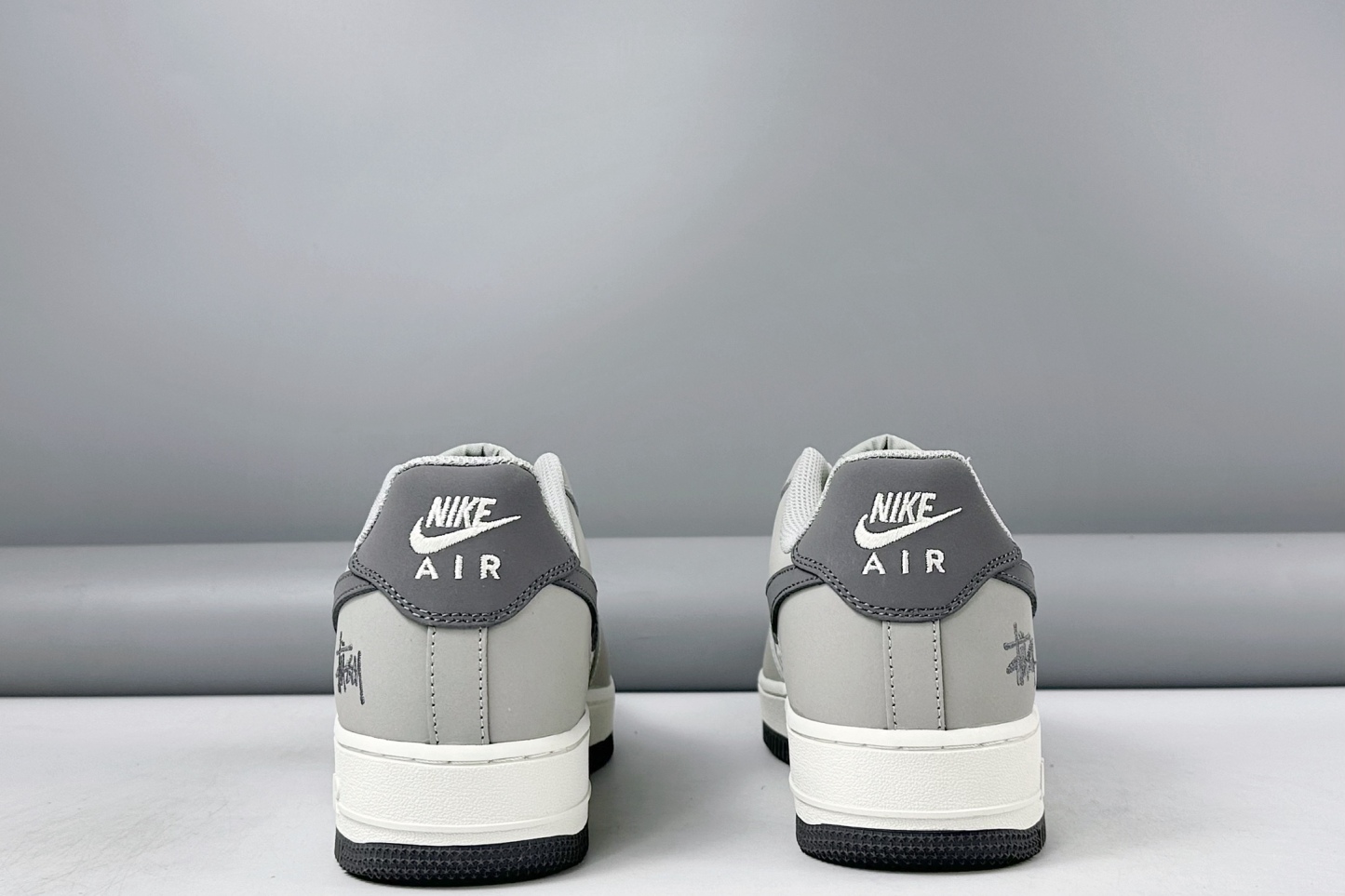 ナイキ「Nike」ク ロー カジュアルスニーカー