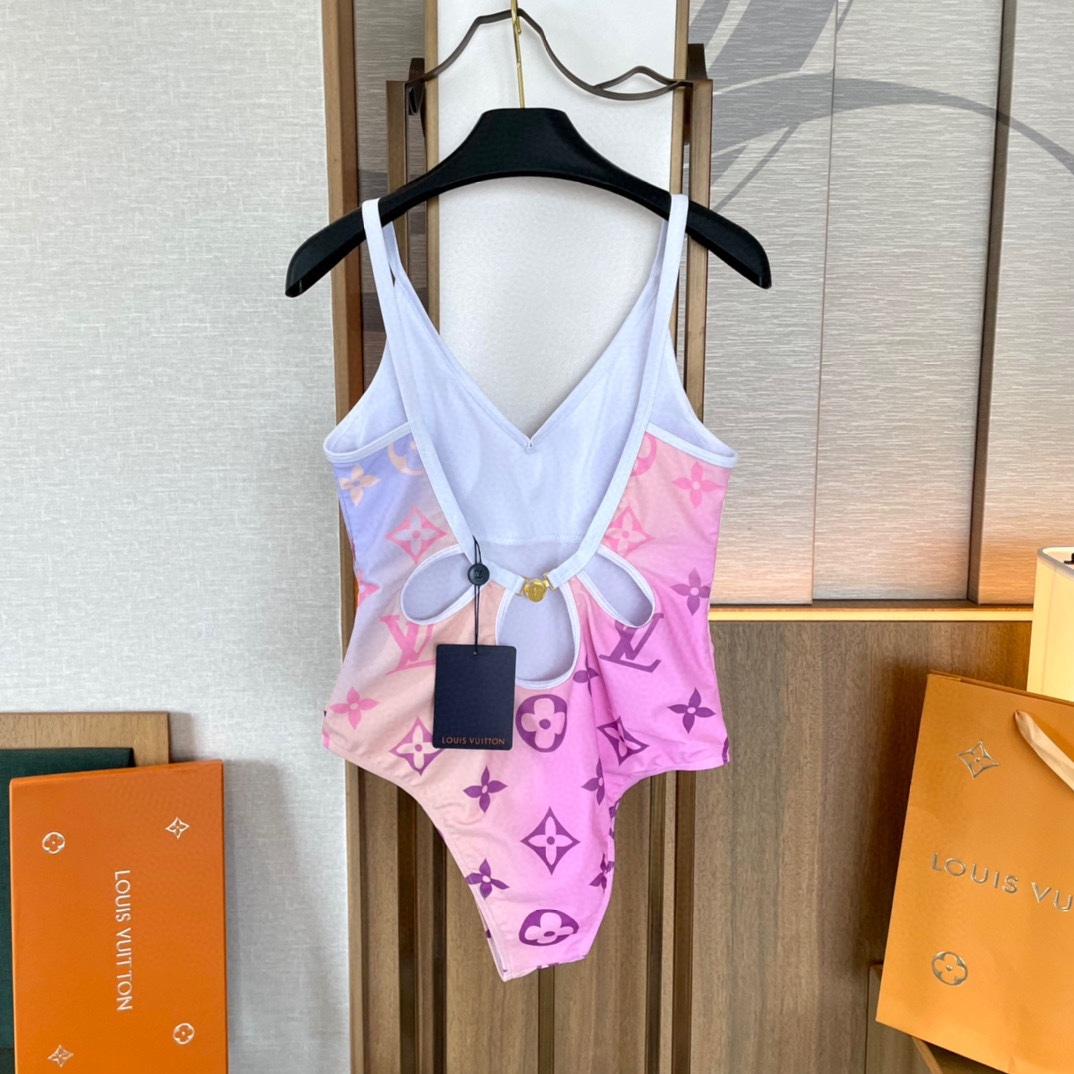 ルイ・ヴィトン「Louis Vuitton」ワンピース水着「2025夏季限定・人気プレミアムスイム登場！」