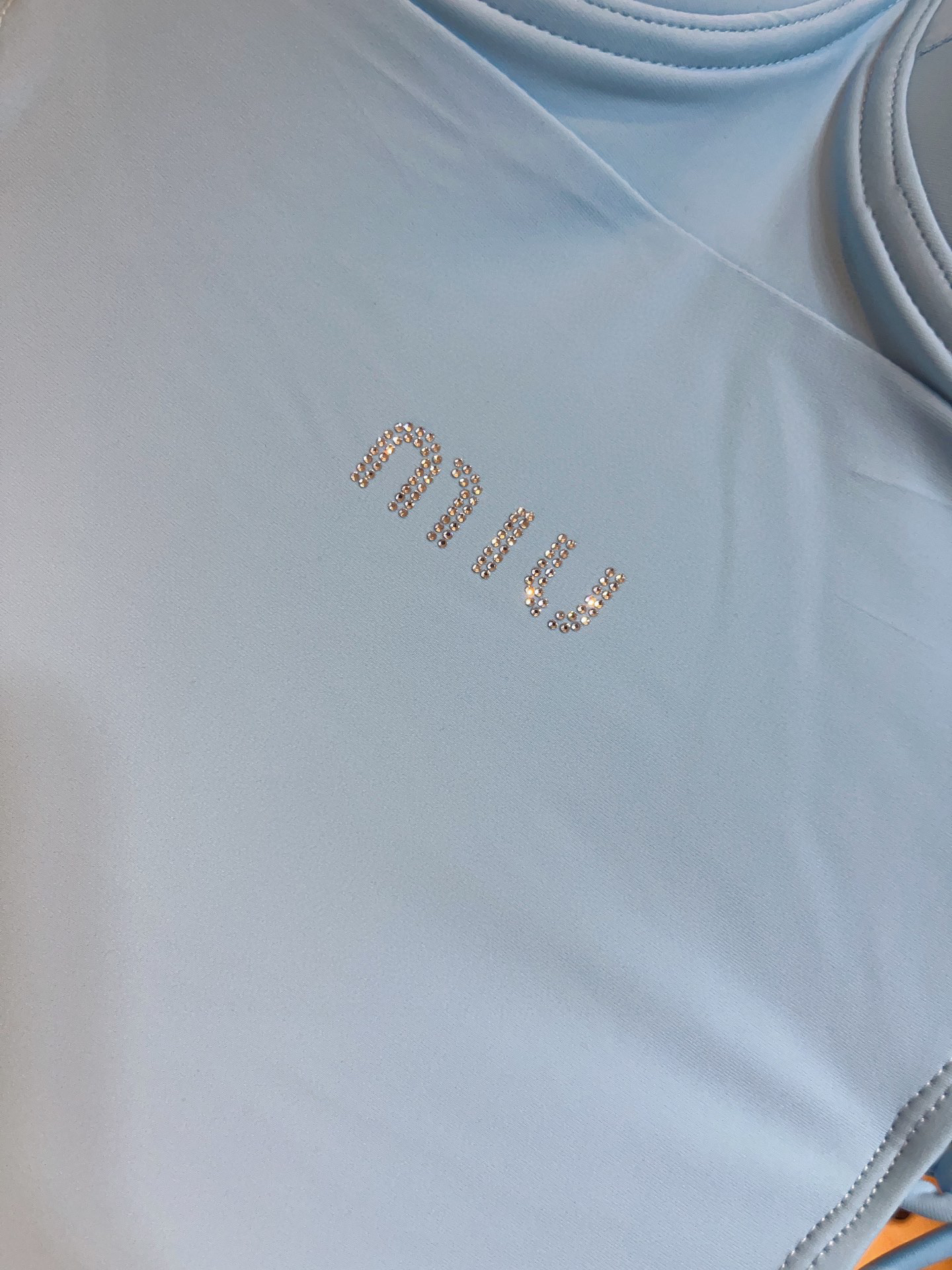 ミュウミュウ「Miu Miu」ワンピース水着「2025夏季限定・人気プレミアムスイム登場！」