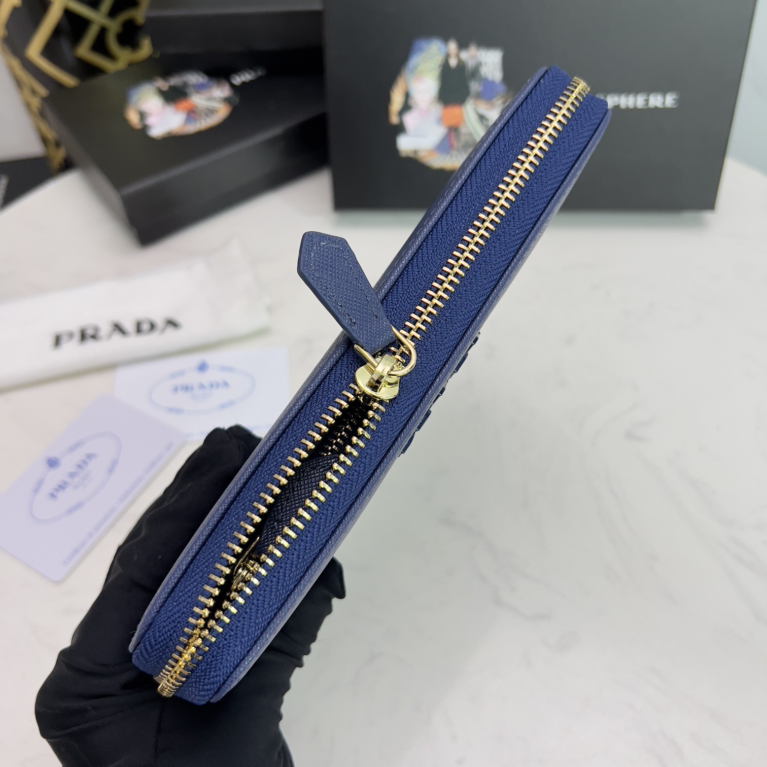 プラダ「PRADA」サフィアーノレザー 財布