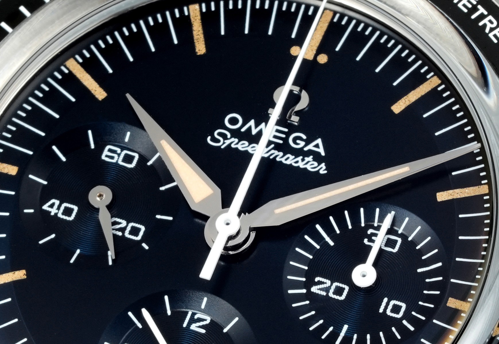 オメガ スピードマスター 42mm