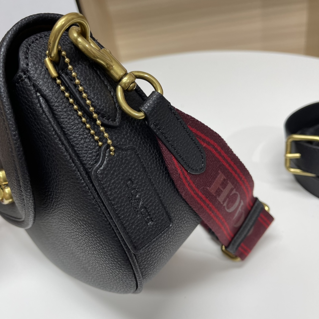 コーチ「Coach」Willow Saddle レトロサドルバッグ