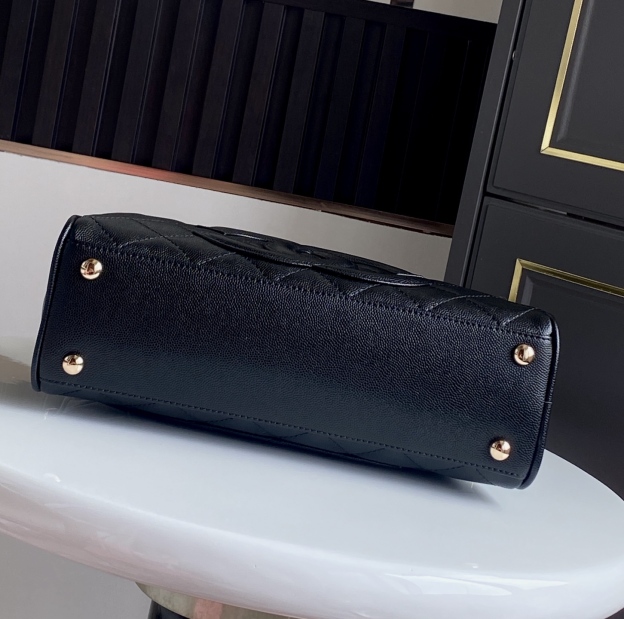 シャネル「Chanel」Vintage Medallion ハンドバッグ