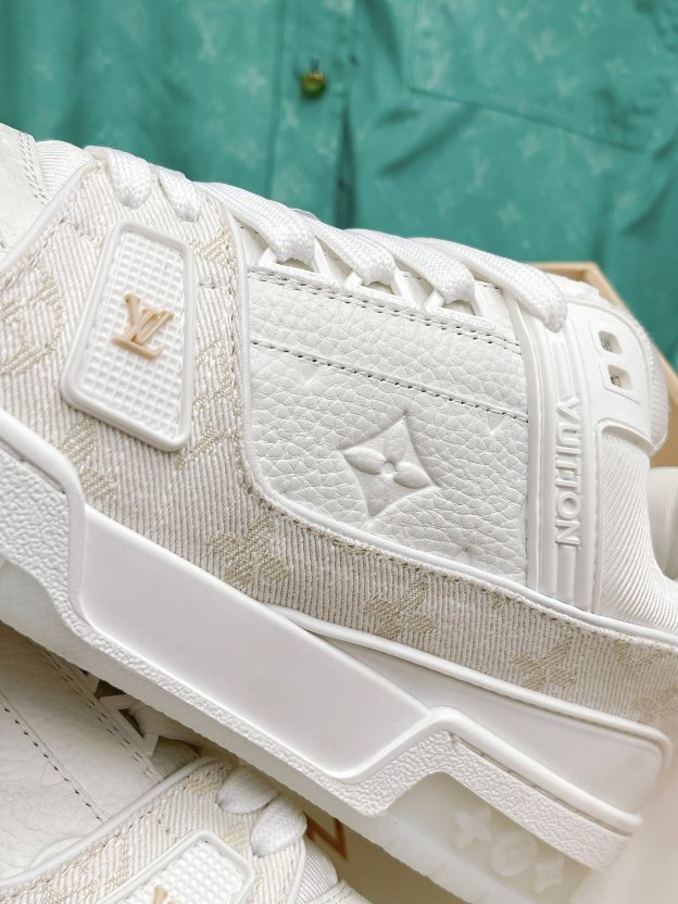 ルイ・ヴィトン「Louis Vuitton」LV トレイナー スニーカー