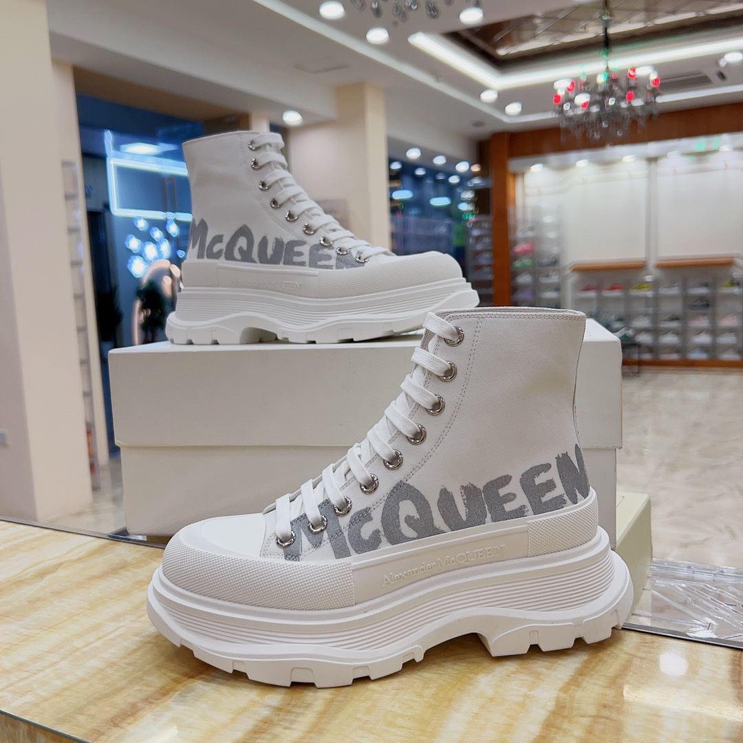 アレキサンダー・マックイーン［Alexander McQueen］オーバーサイズド スニーカー フルカラーバリエーション