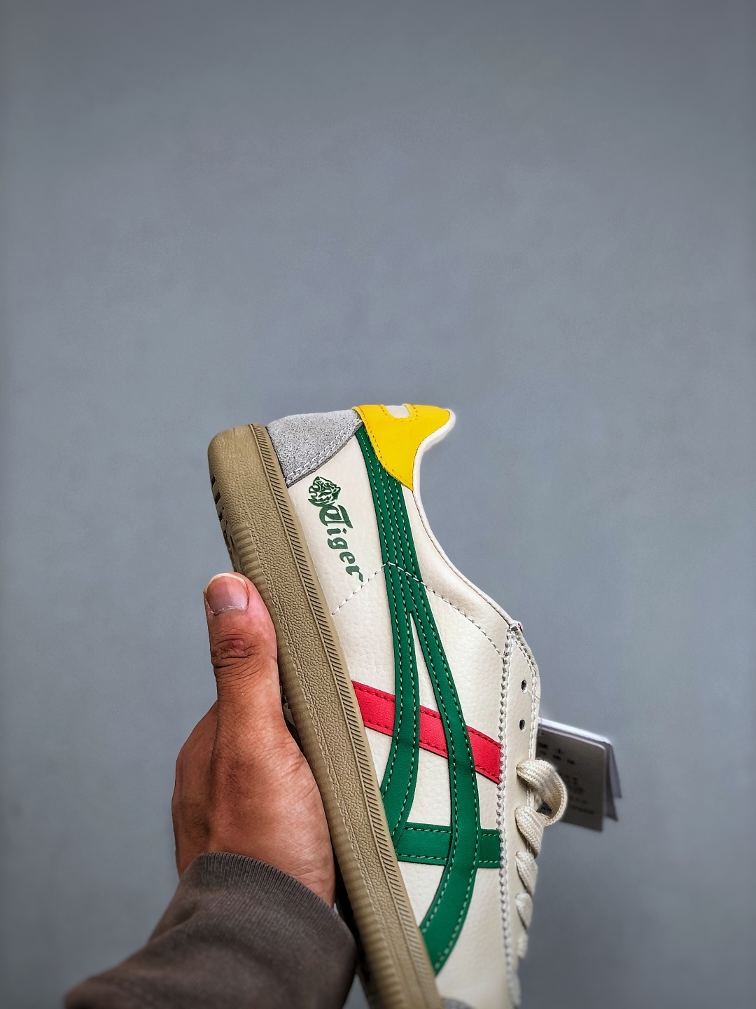 オニツカタイガー「Onitsuka Tiger」Tokuten ― ローカット レトロ ランニングスニーカー