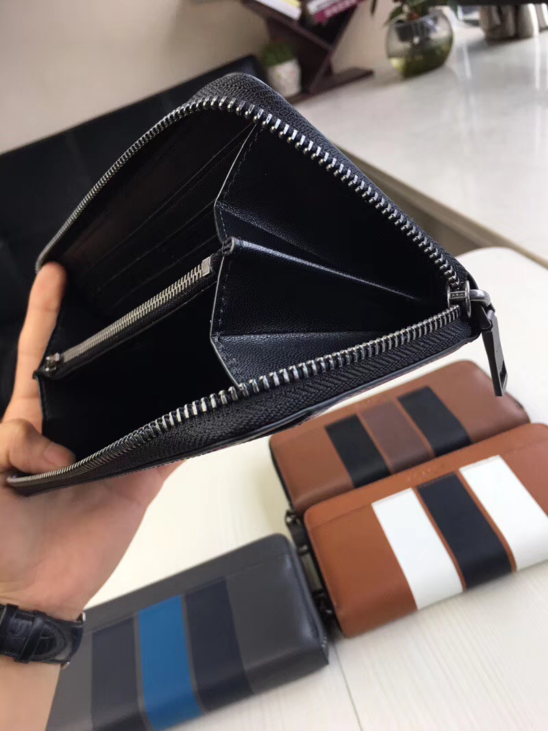コーチ「Coach」メンズ ラウンドファスナー ロングウォレット