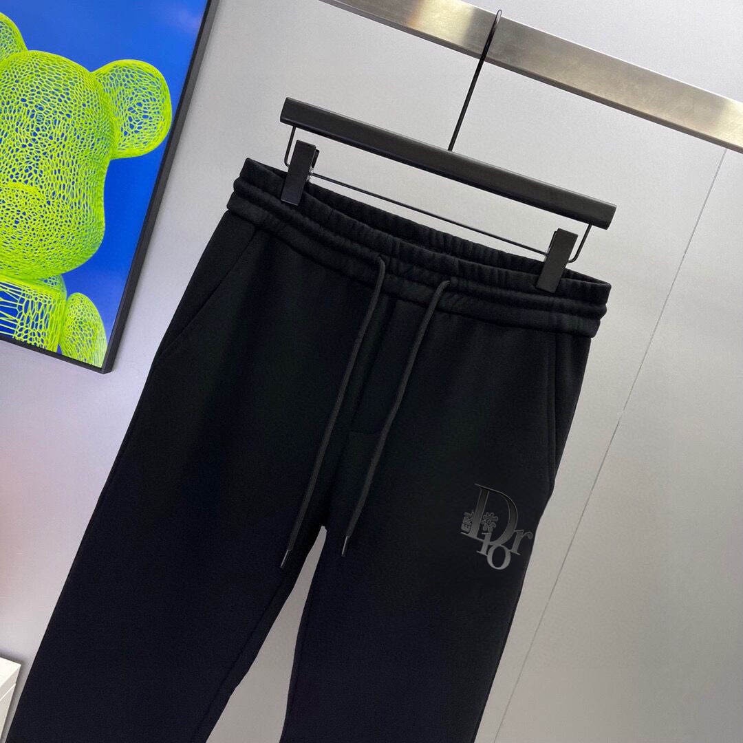 ディオール「Dior」2025年新作 爆売れスウェットスーツ