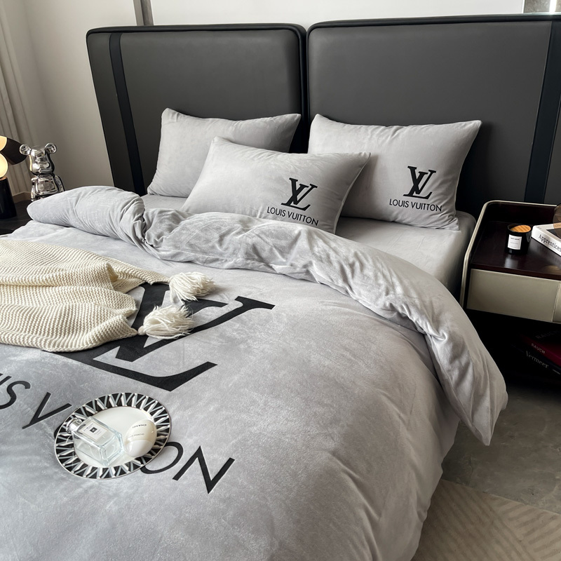 ルイ・ヴィトン「Louis Vuitton」プレミアム クリスタルベルベット プリント 4点セット