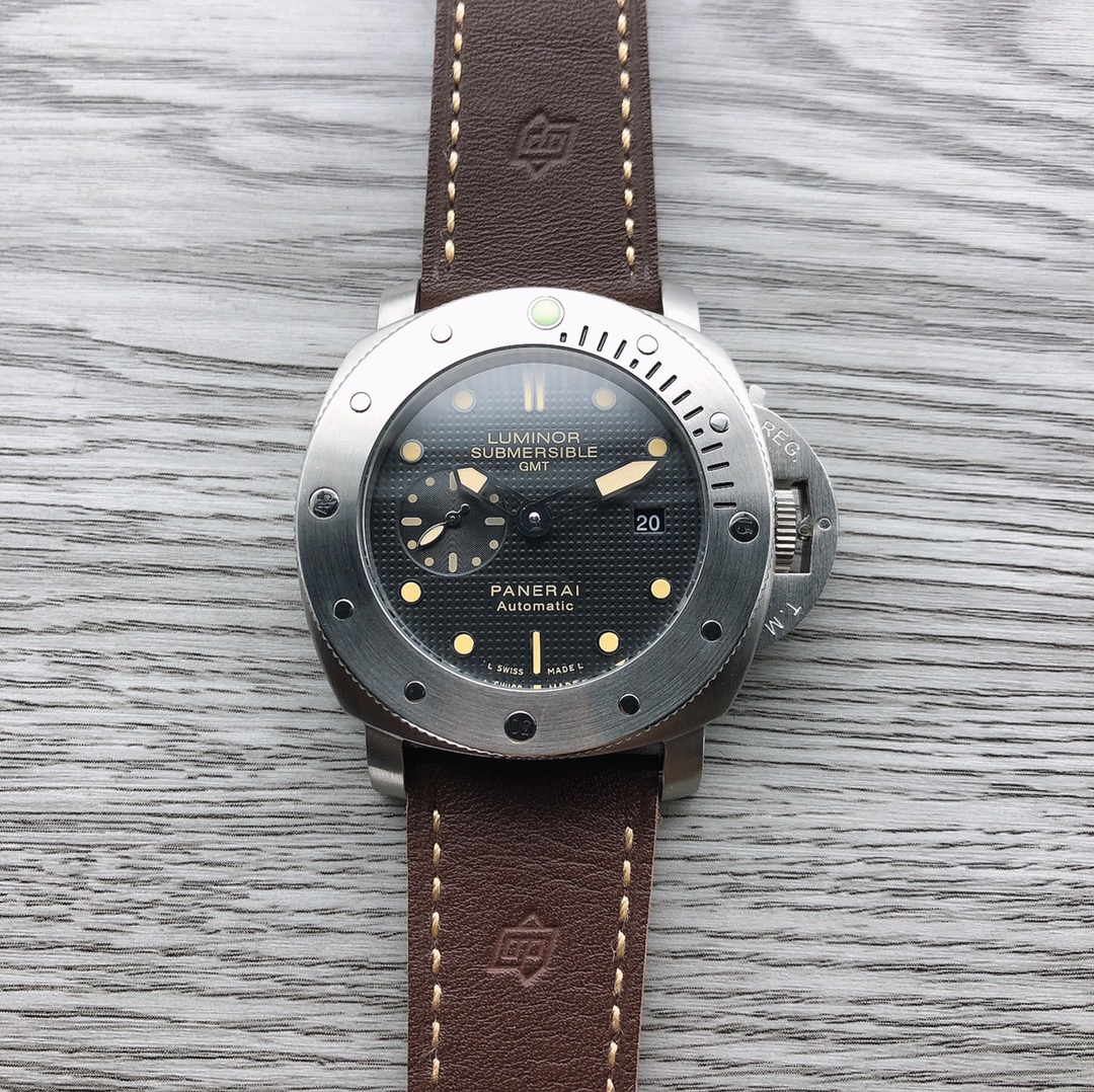 パネライ［Panerai］SUBMERSIBLE 潜行者 オートマティック メカニカル ウォッチ48MM