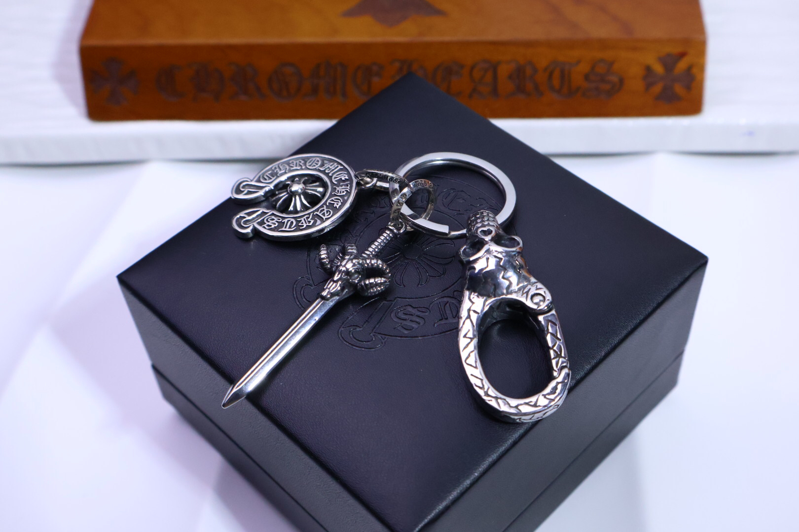 クロムハーツ「Chrome Hearts」キーホルダー＆バッグチャーム - スタイルアイコン
