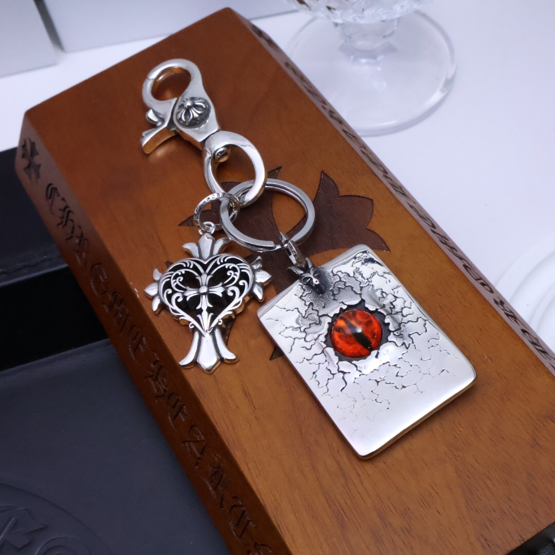 クロムハーツ「Chrome Hearts」キーホルダー＆バッグチャーム - トレンドシンボル