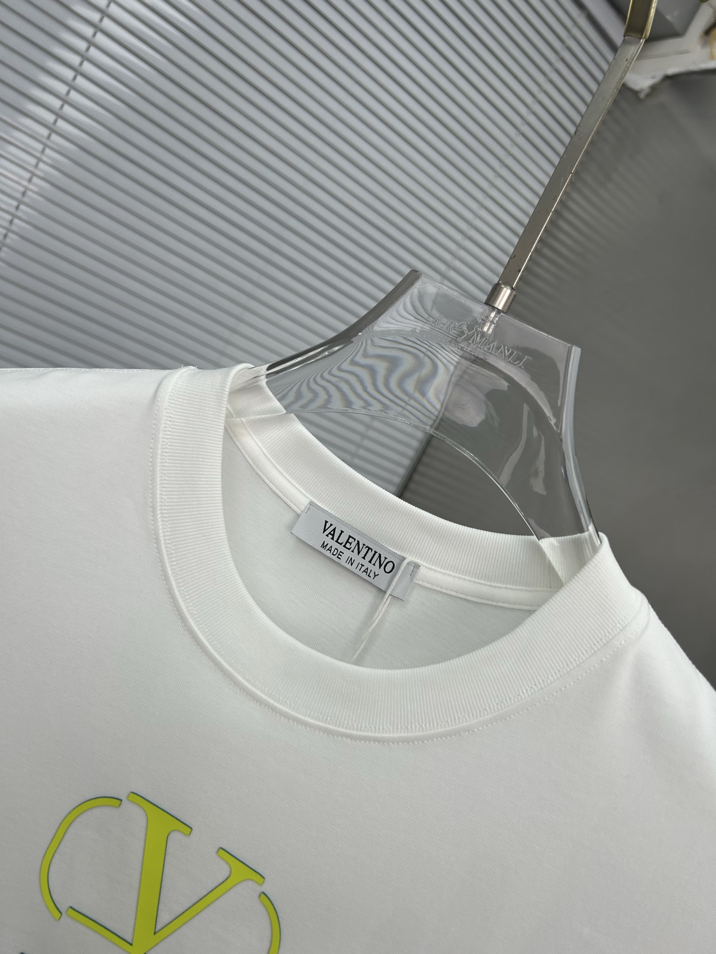 ヴァレンティノ「Valentino」2025SS 春夏 カップル用 半袖Tシャツ