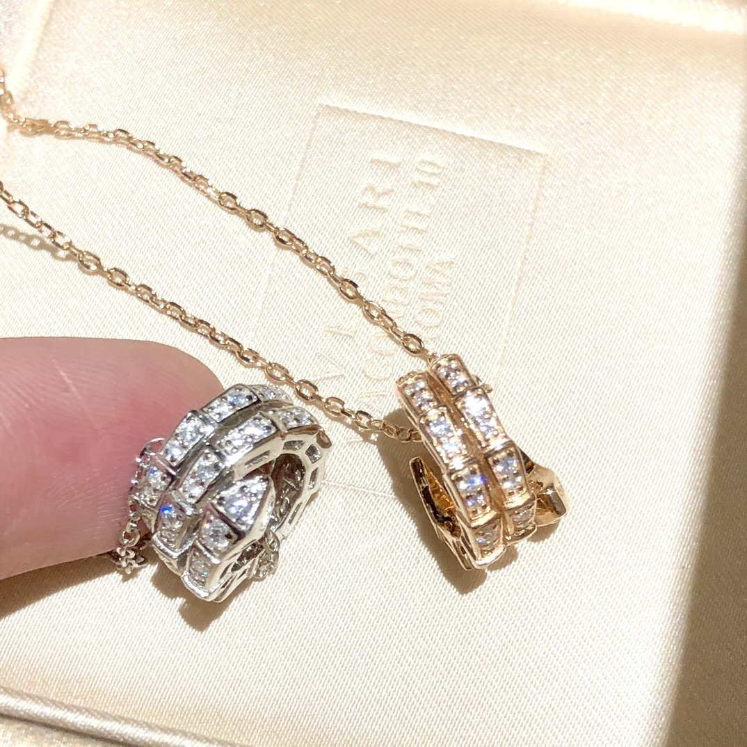 ブルガリ「Bvlgari」Serpenti Viper ダイヤモンドペンダントネックレス25mm