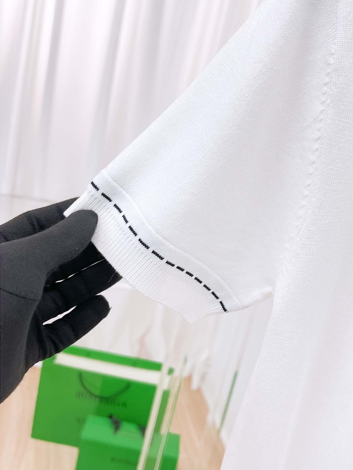 フェンディ「Fendi」2025SS メンズ プレミアムニット ショートスリーブTシャツ