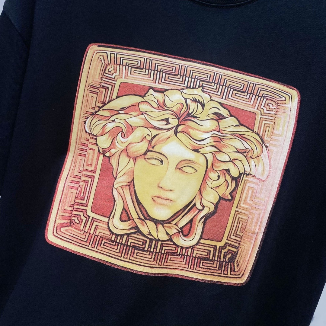 ヴェルサーチ「Versace」クルーネックTシャツ チェックメドゥーサプリント