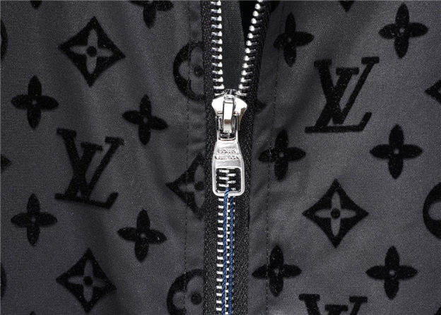 ルイ・ヴィトン「Louis Vuitton」2024秋冬 クラシックロゴ ラウンドネックジャケット メンズアウター