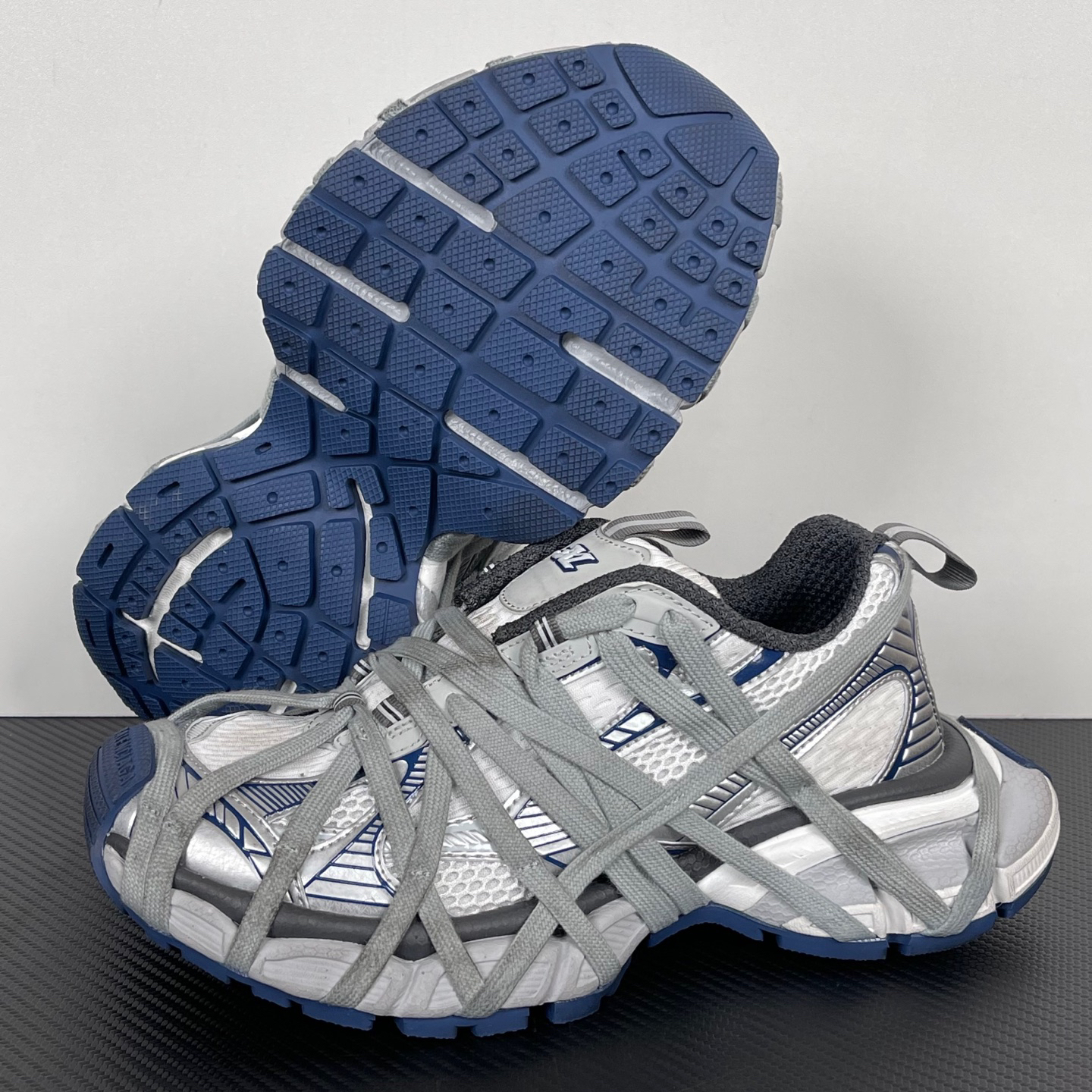 バレンシアガ「Balenciaga」Sneaker Tess 3XL 10th B款 バンドストラップ シルバー ブルー スニーカー