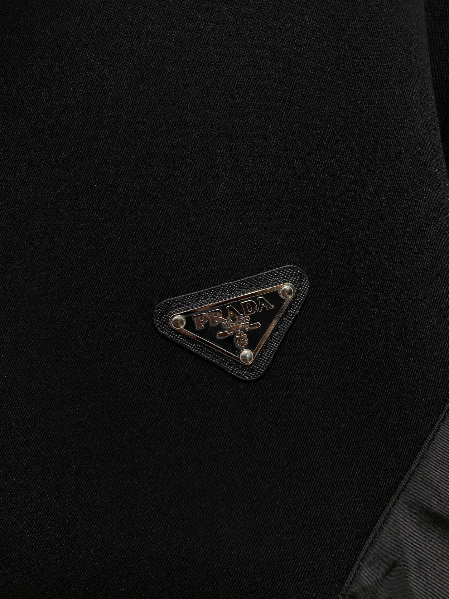 プラダ「Prada」メンズ  カジュアルスポーツセット