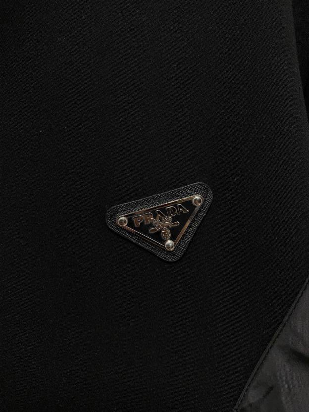 プラダ「Prada」メンズ  カジュアルスポーツセット