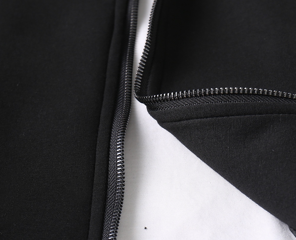 プラダ「Prada」2024 ss春の新作メンズジャケット