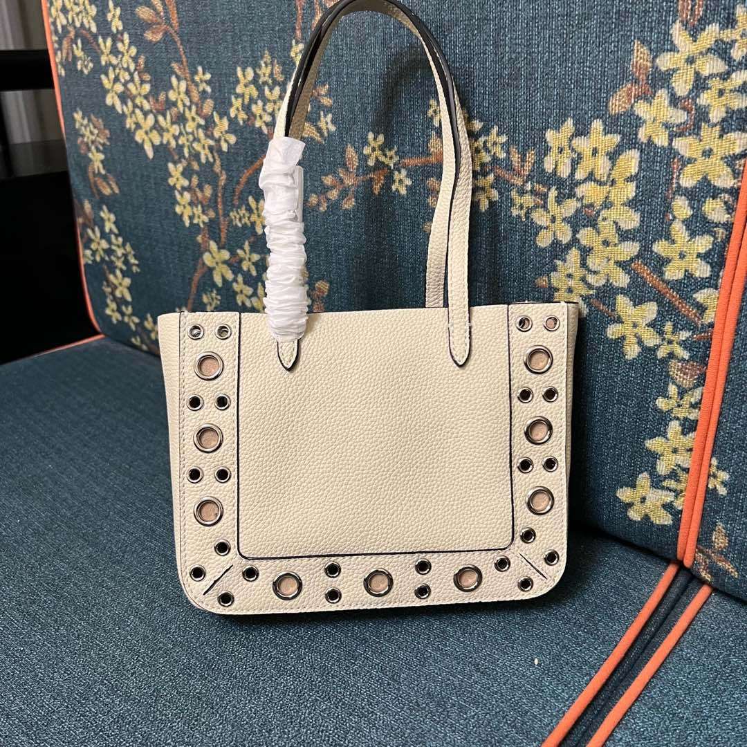 ヴァレンティノ「Valentino」ガラヴァーニ スモール レザー ハンドバッグ