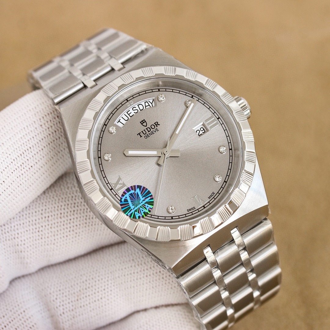 チューダー「Tudor」ブラックベイ シリーズメンズウォッチ41MM