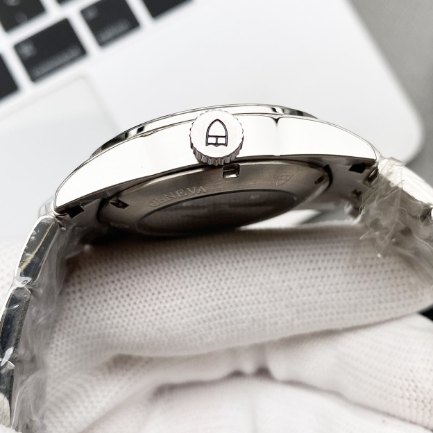 チューダー「Tudor」ブラックベイシリーズメンズウォッチ40MM