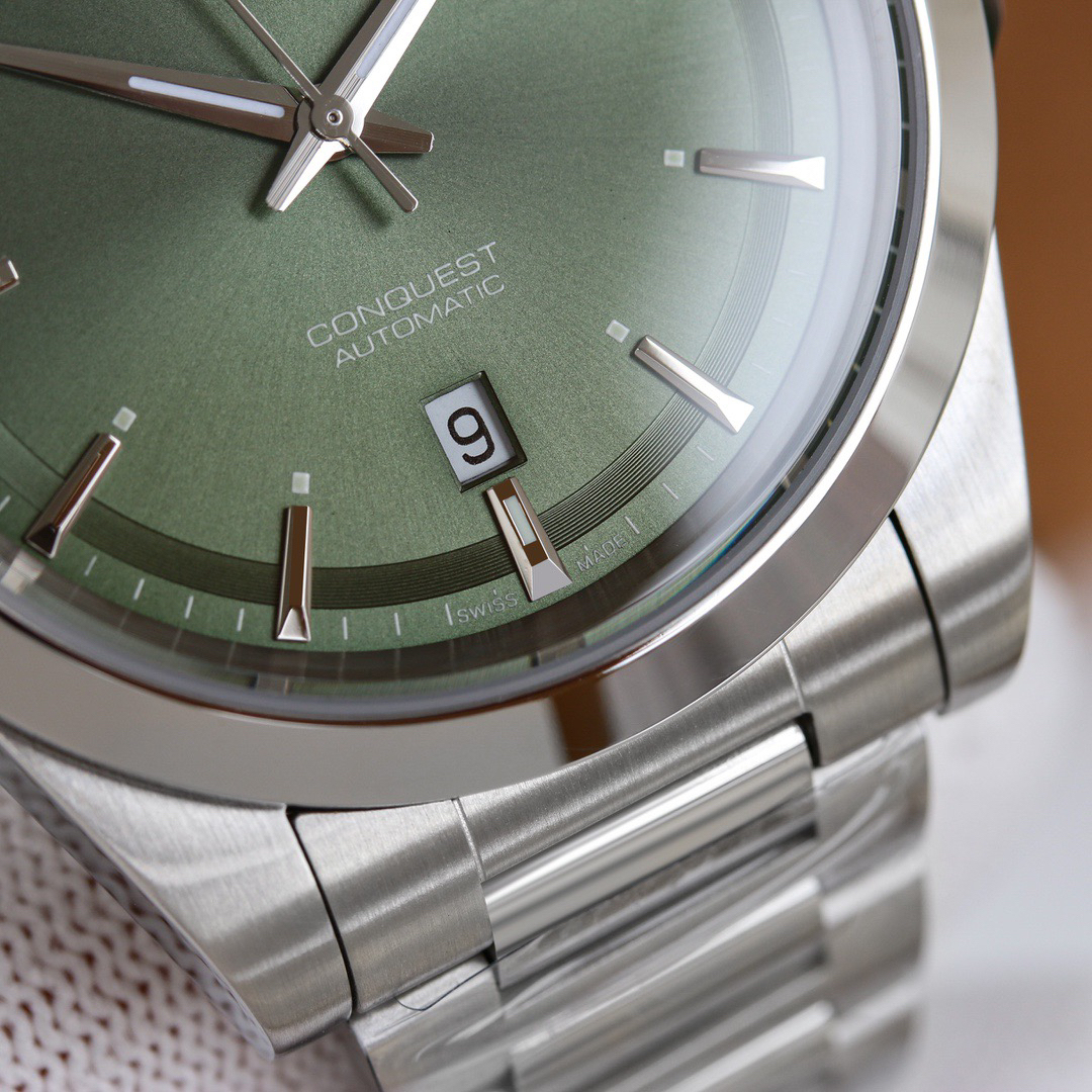 ロンジン「Longines」Conquestステンレススチール メンズウォッチ41MM