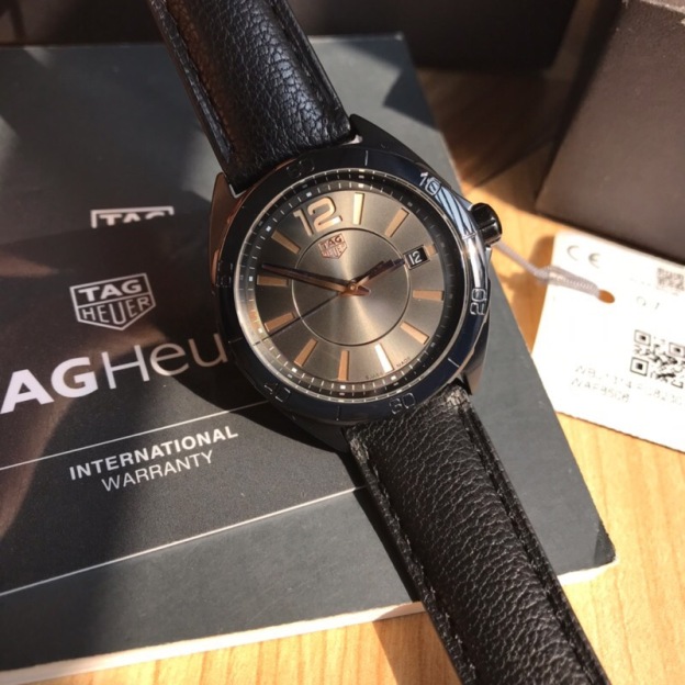 タグ・ホイヤー「TAG Heuer」フォーミュラ1レディース クォーツ 腕時計35mm