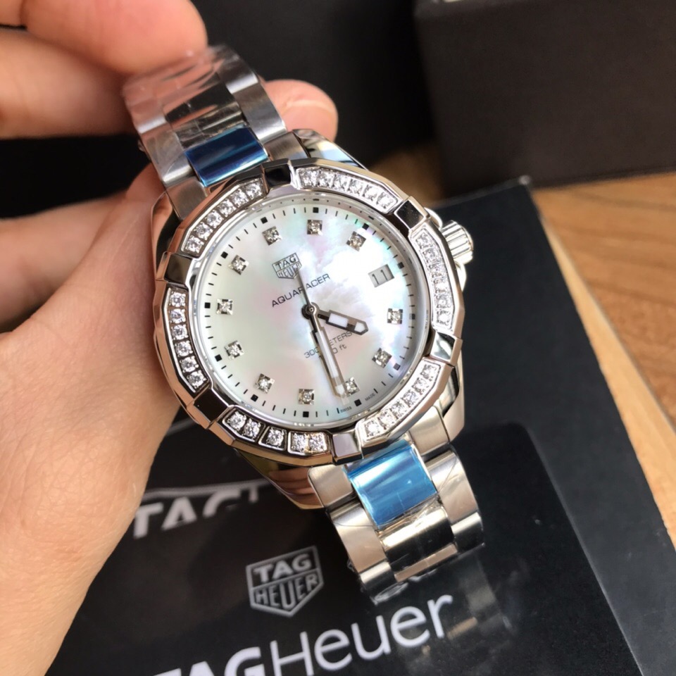 タグ・ホイヤー「TAG Heuer」アクアレーサー レディース クォーツ 腕時計35mm