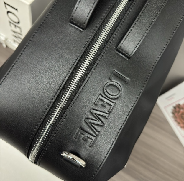 ロエベ「Loewe」Flex バックパック