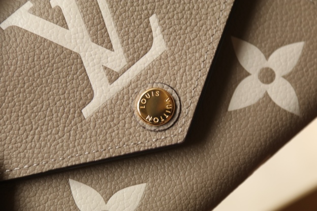 ルイ・ヴィトン(Louis Vuitton) ポルトフォイユ･ヴィクトリーヌ