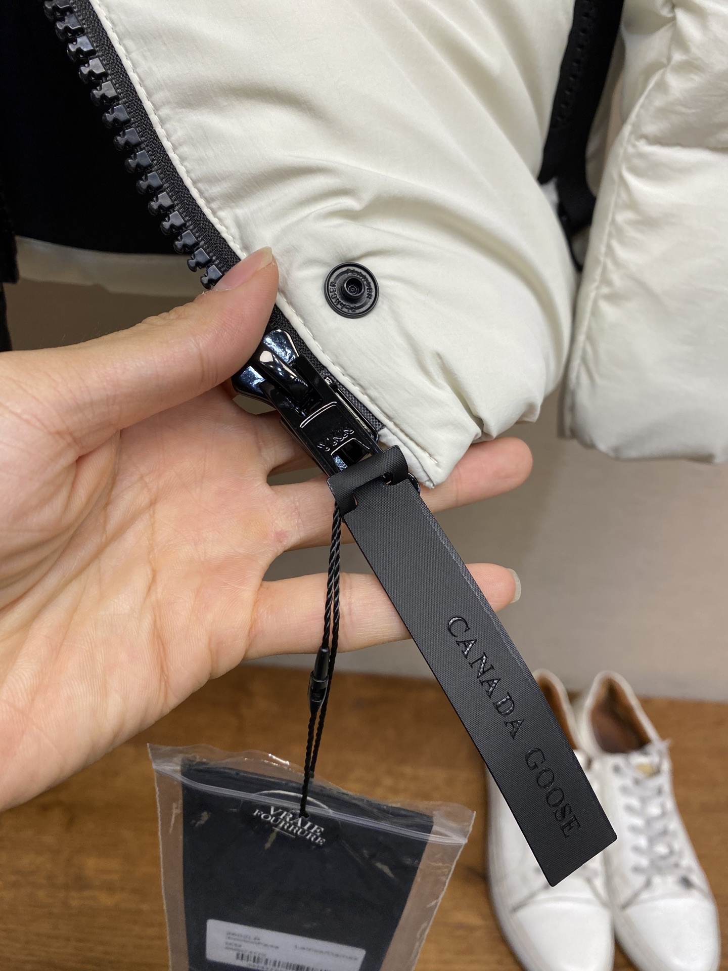 カナダグース ファッションダウンジャケット