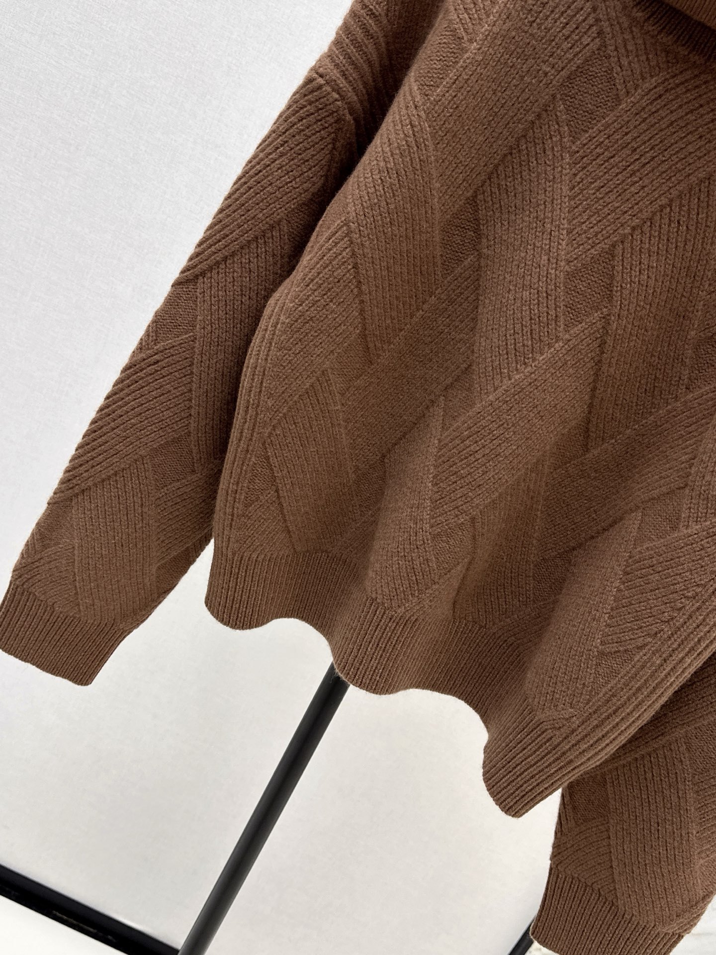 エルメス「Hermès」秋冬立体リブ編み柄ハイネックセーター