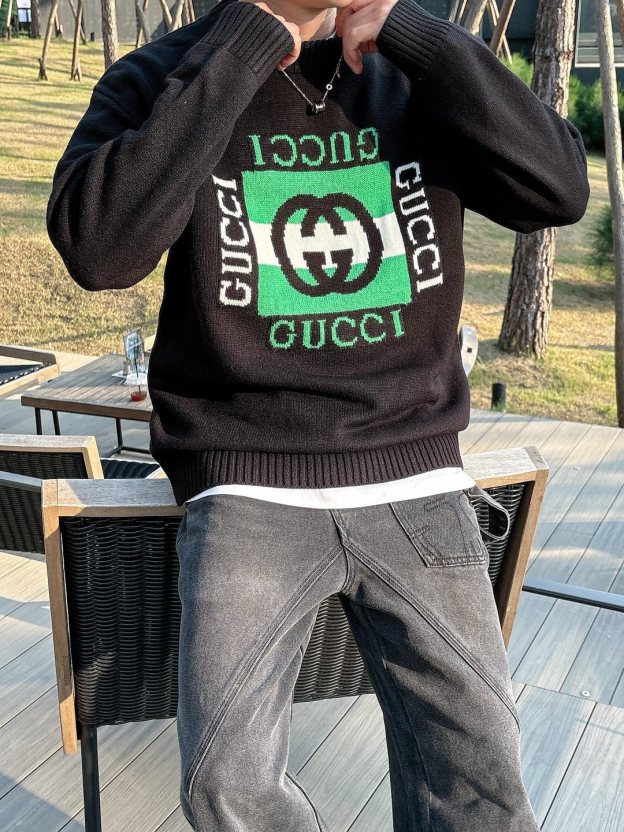 グッチ「Gucci」秋冬ウール丸首プルオーバーセーター【おしゃれな人必携】