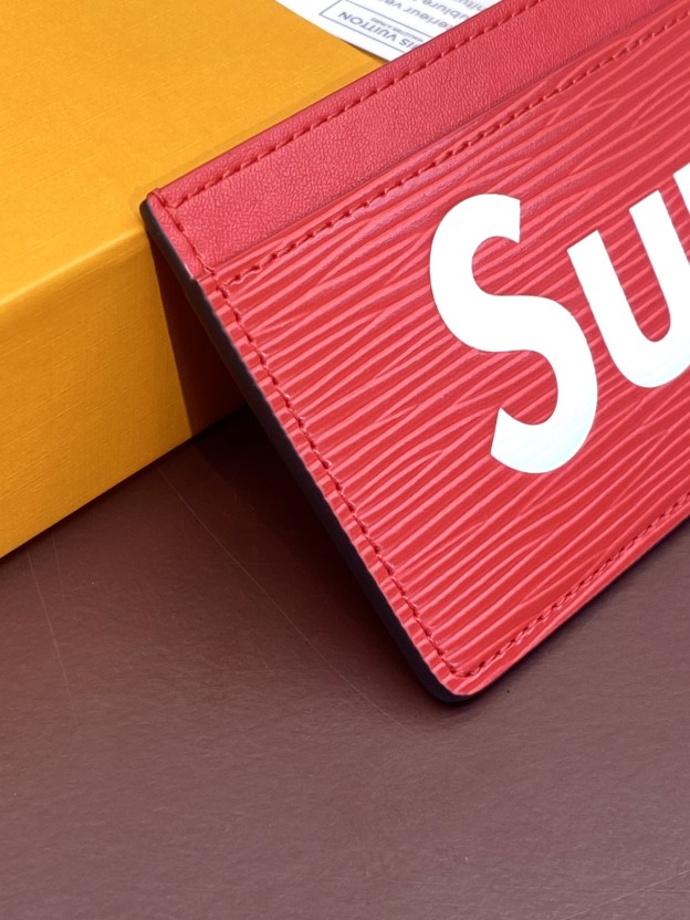 ルイ・ヴィトン「Louis Vuitton」LV x Supreme コラボ レザーカードケース