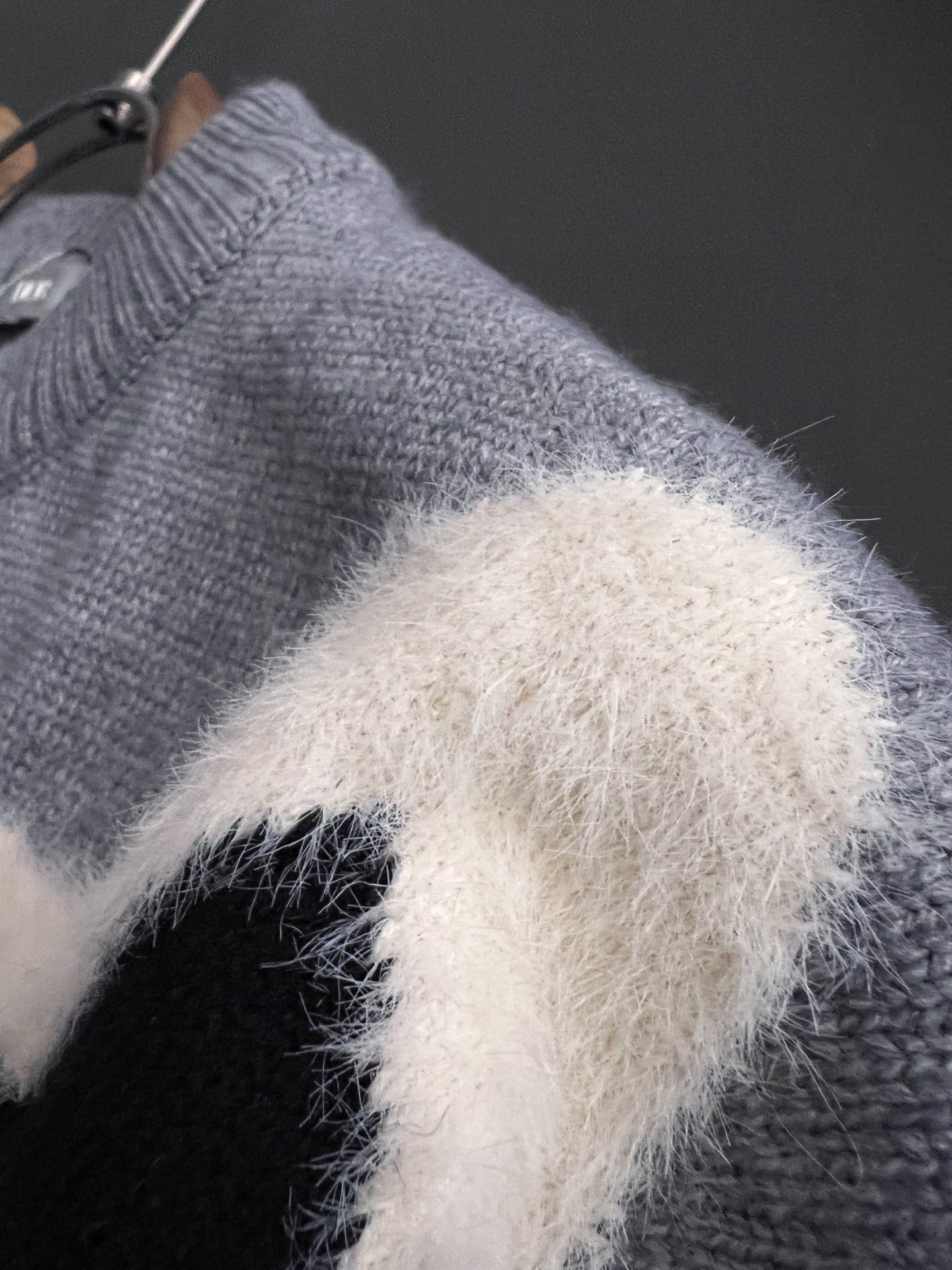 ディオール「Dior」秋冬新作ニットクルーネックセーター