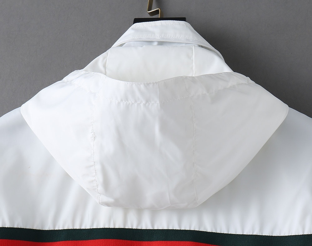 グッチ「Gucci」ファッショナブルなジャケット