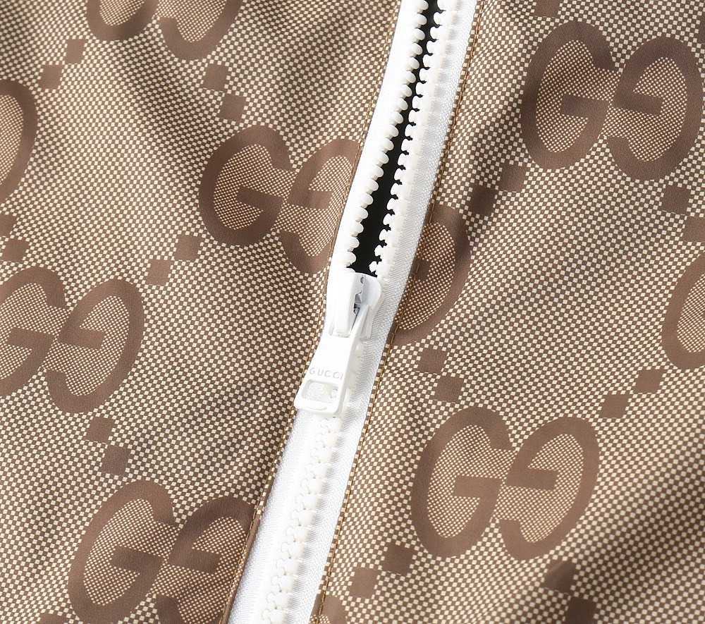 グッチ「Gucci」新作ファッションジャケット