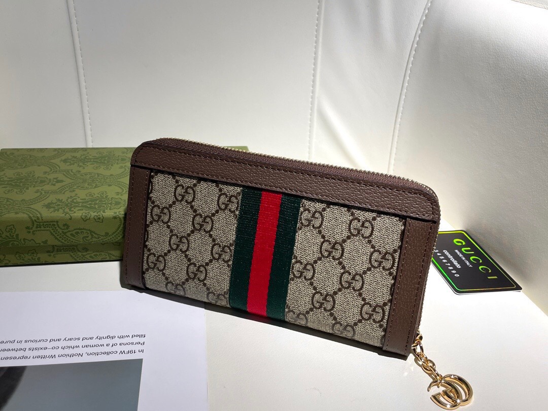 グッチ「Gucci」Marmontシリーズ ジッパーウォレット