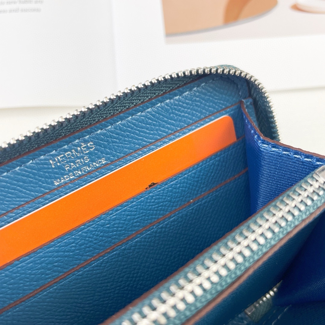 エルメス「Hermès」Silk'in ショートウォレット