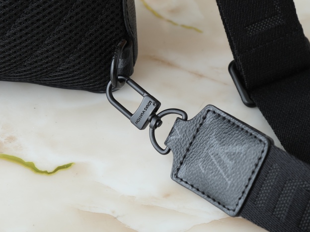 ルイ・ヴィトン「Louis Vuitton」パイロット チェストバッグ