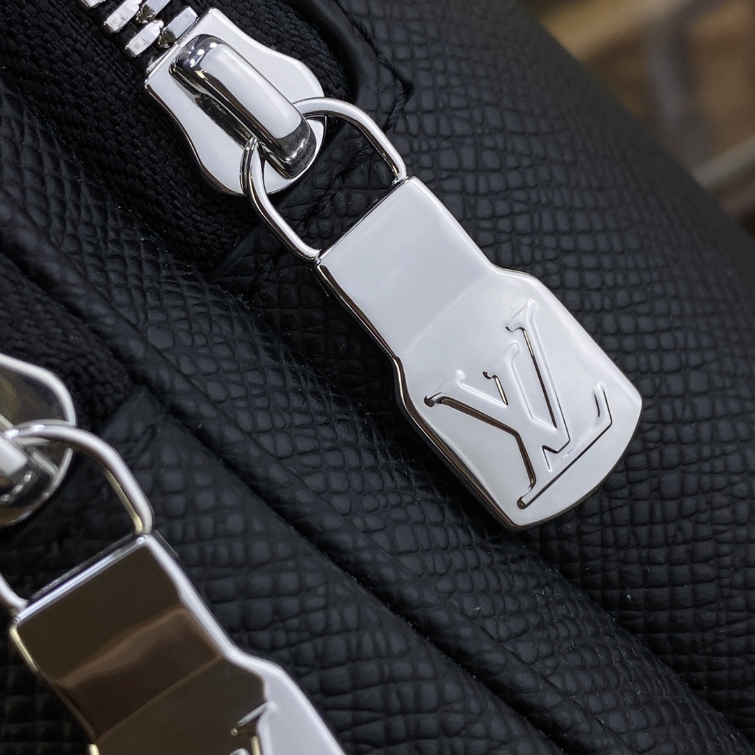 ルイ・ヴィトン「Louis Vuitton」Avenue ショルダーバッグ＆クロスボディバッグ