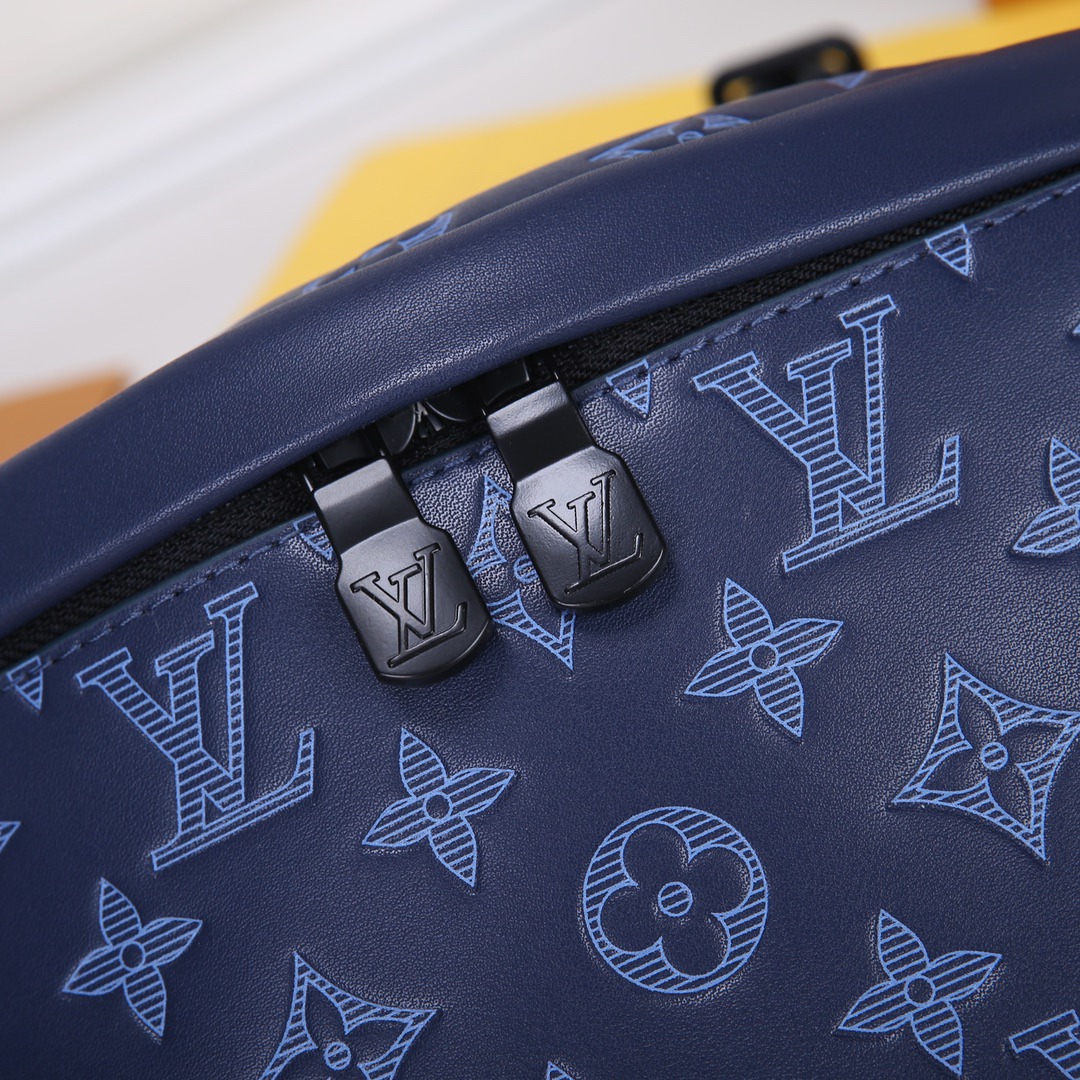 ルイ・ヴィトン「Louis Vuitton」ディスカバリー･バムバッグ PM