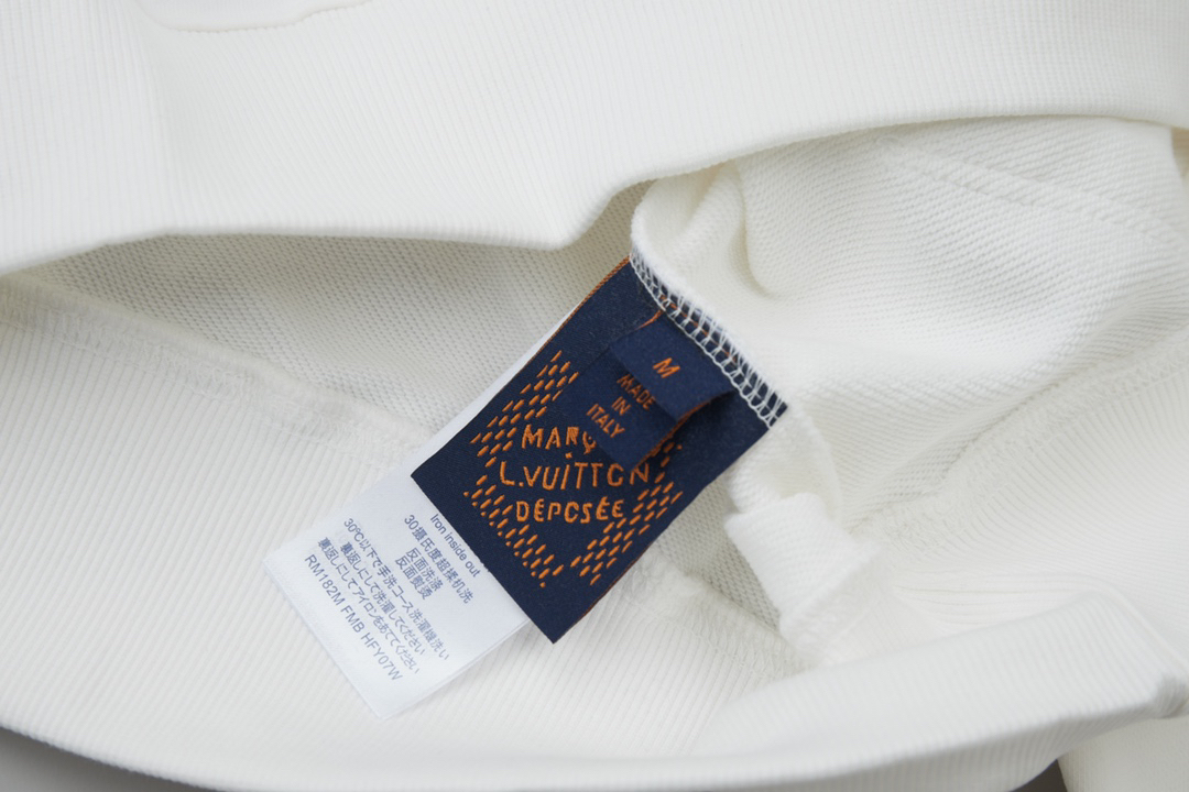 ルイ・ヴィトン「Louis Vuitton」 25FW Pharrell × Nigo フラワープリント フーディー