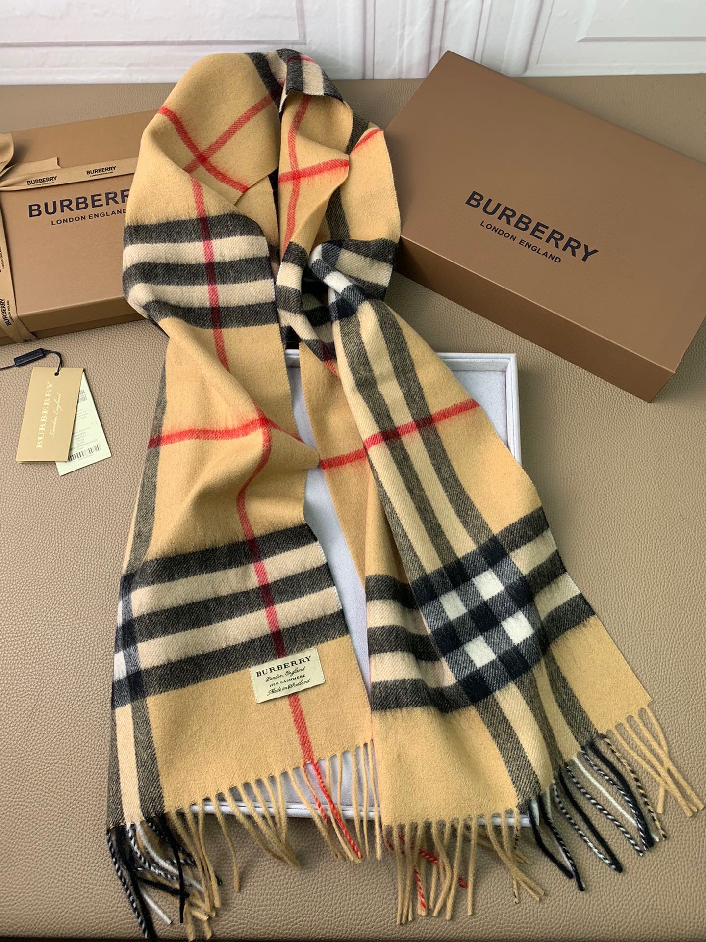 バーバリー「Burberry」チェック キャッシュウール スカーフ
