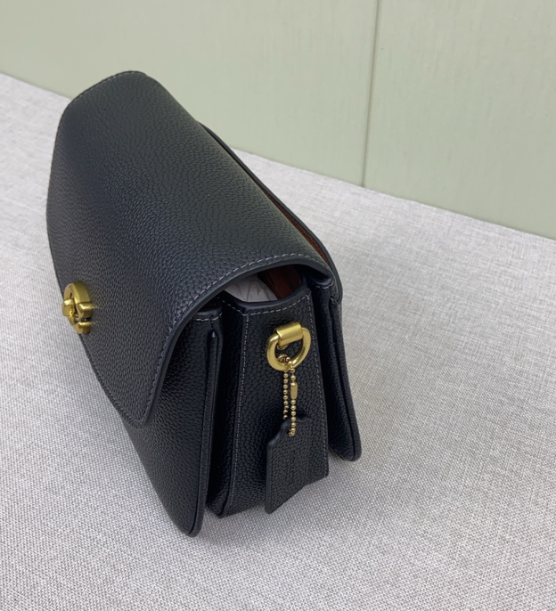 コーチ「Coach」19 レザーショルダーバッグ